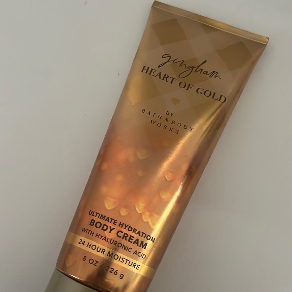 Bath & body works body cream